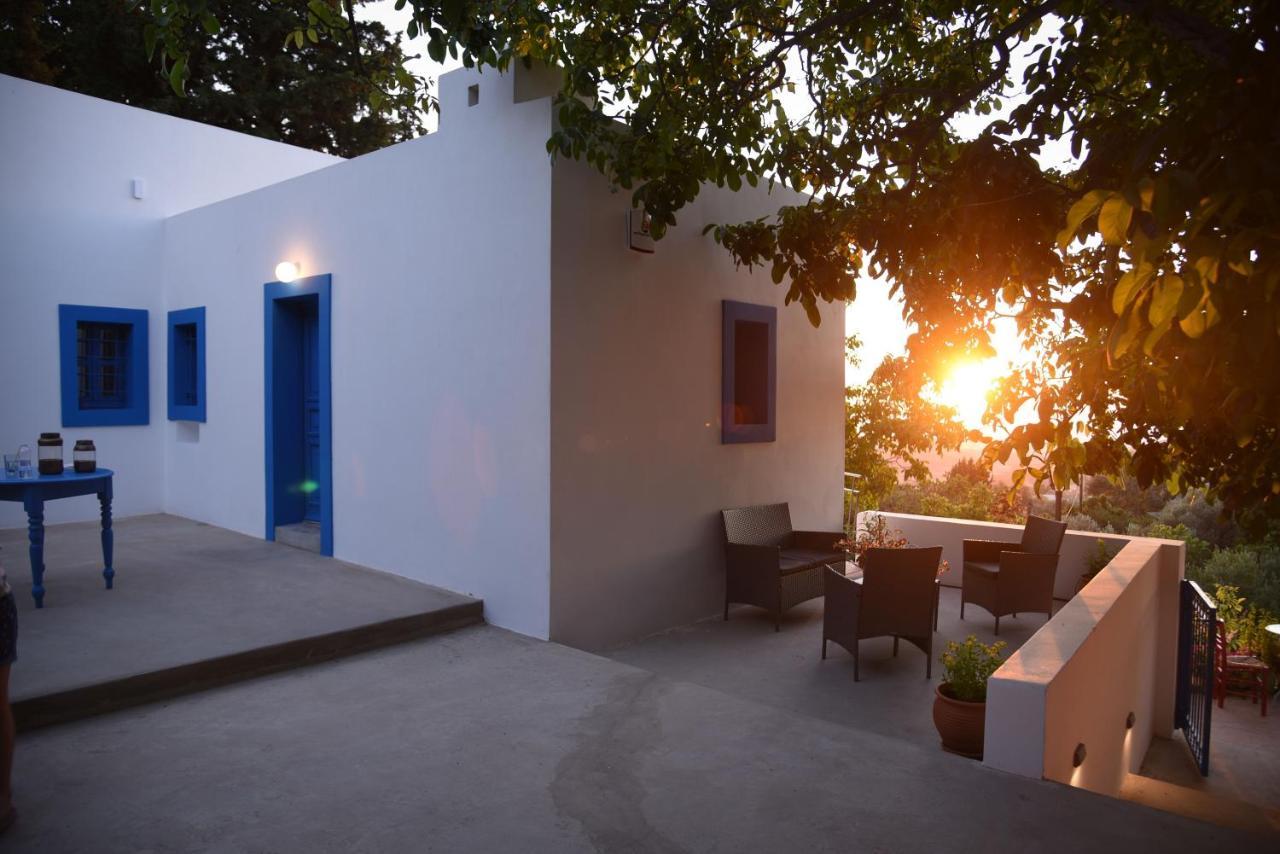 The Water Mill Cottage Lagoudi Zia Bagian luar foto